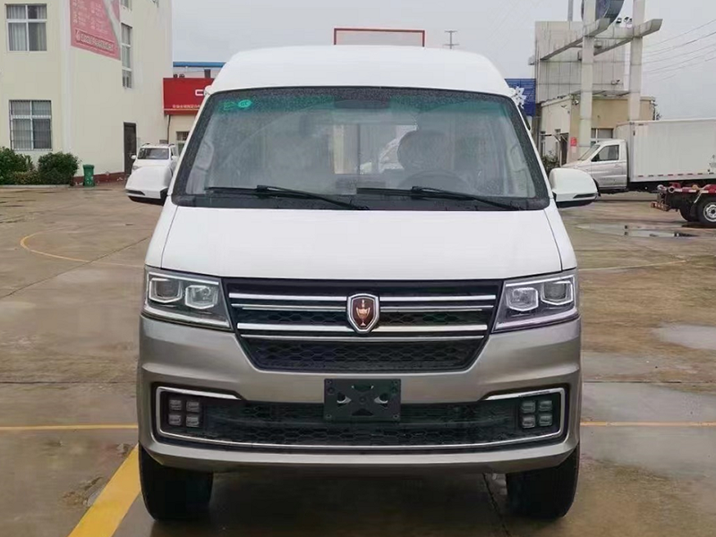 金杯（國(guó)六）新海獅S殯儀車(chē)