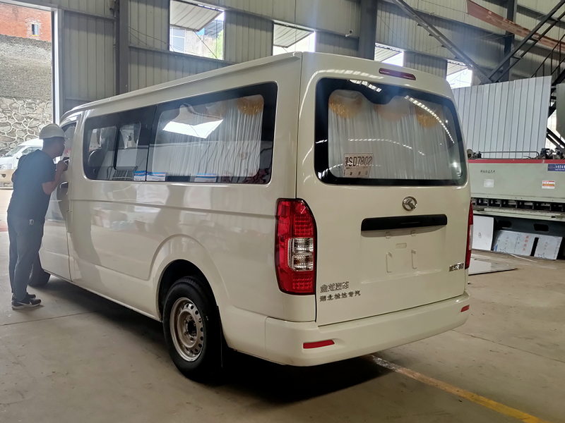 金龍牌2.0殯儀車(chē)
